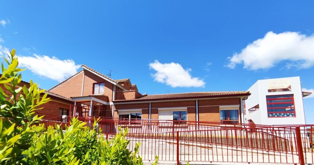 residencia blanca paloma, residencia de tratamiento de demencia, residencias de ancianos en valladolid