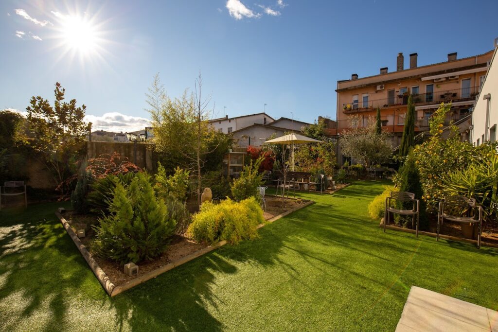 Estancia de Ancianos, Residencia La Vila Gran, Residencias Ancianos Girona