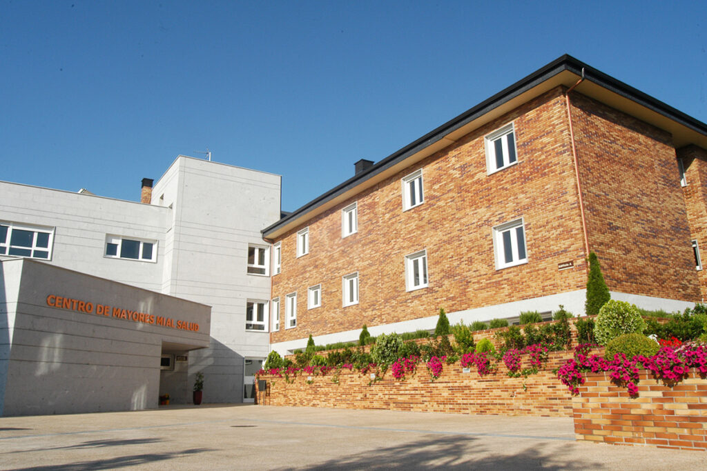 Centro de Cuidado de Ancianos, Residencia Mial Salud Torrelodones, Residencias de Mayores en Madrid Capital